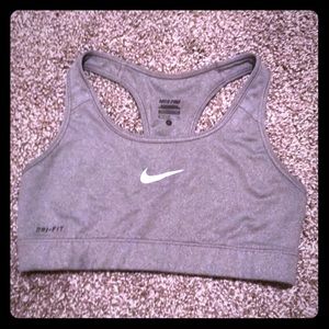 Grey nike sportsbra